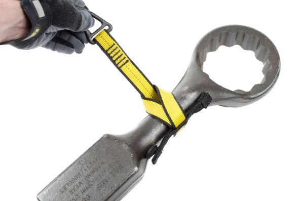 Picture of 3M™ DBI-SALA® Tool Cinch, Dual Wing, Medium Duty, 1500015